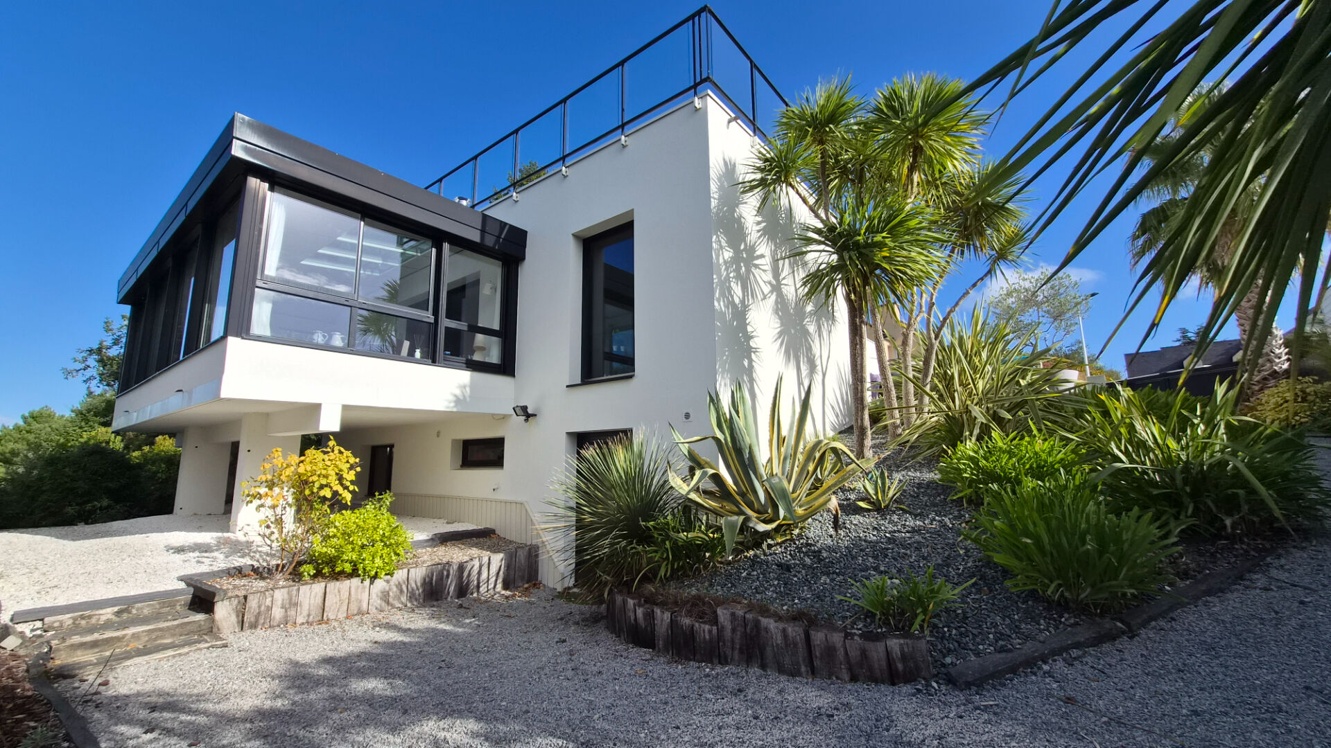 Maison 7 pièces 213 m² · à Larmor-Plage · 213 m² · 998 000 €